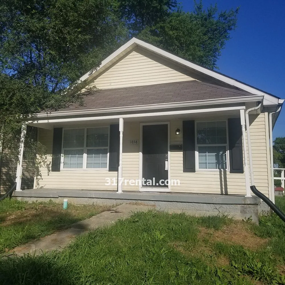 1858 Holloway Ave photo 1