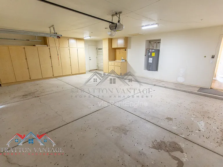 38414 N 12th St — Photo 50
