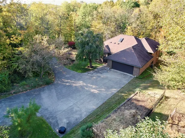 283 E Jones St, Millersburg, OH 44654