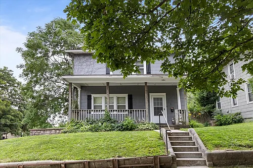201 Elm St #B Photo 1