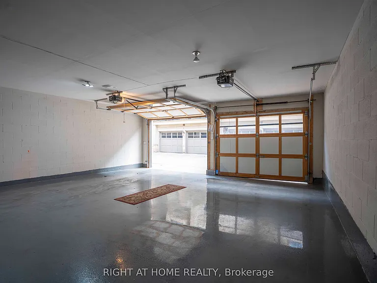 184 Dorval Dr — Photo 30
