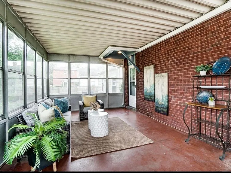 3840 Edwards Rd — Photo 25