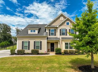114 Avendell Dr, Easley, SC 29642
