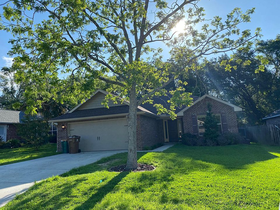 1st image of 11612 Creekside Cv