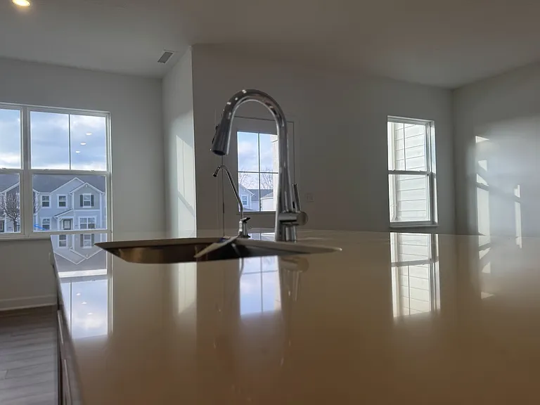2147 Mildred Rd — Photo 8