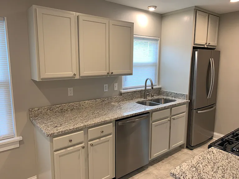 812 Madison Ave — Photo 1
