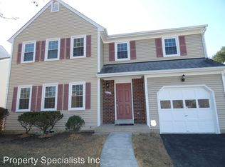 8205 Bell Ln, Vienna, VA 22182