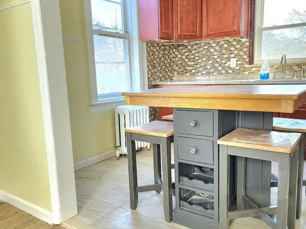 24 Cator Avenue image 7 of 9