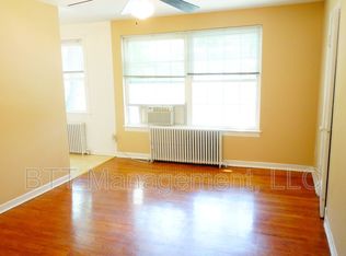 8400 Greenwood Ave APT 3, Takoma Park, MD 20912