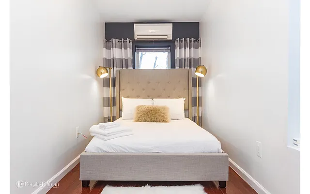 Rented by Douglas Elliman | media 23