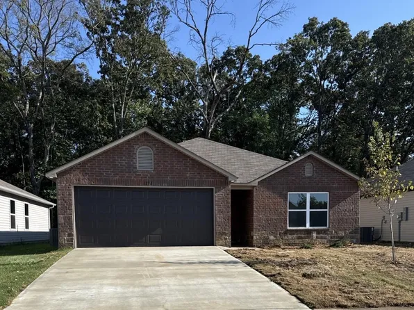 1212 Crotale St, Conway, AR 72034