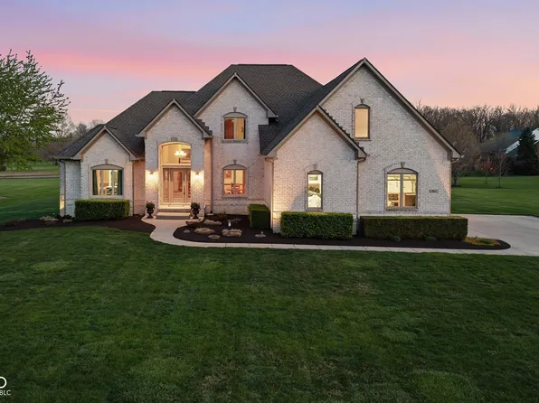 7111 W Cub Blvd, New Palestine, IN 46163