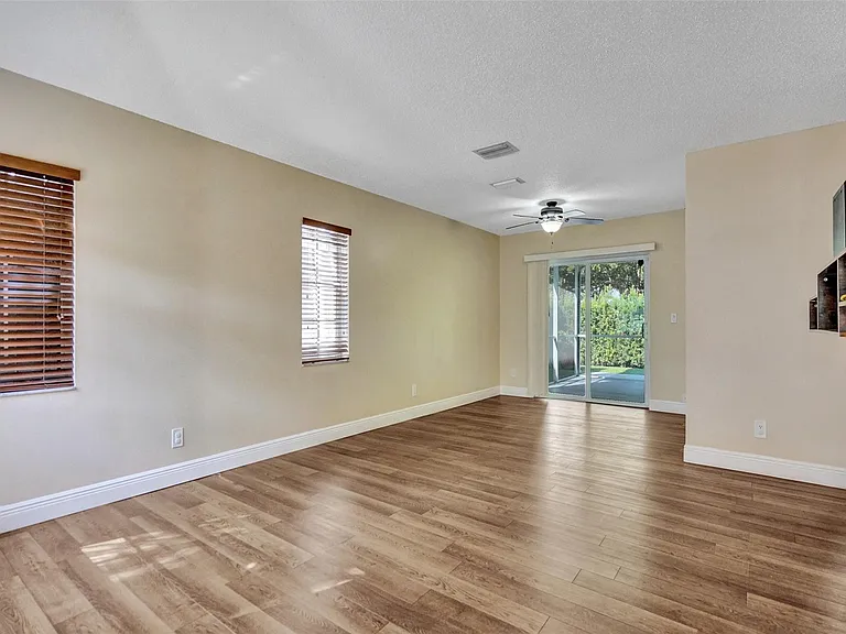 11567 N Open Ct — Photo 3