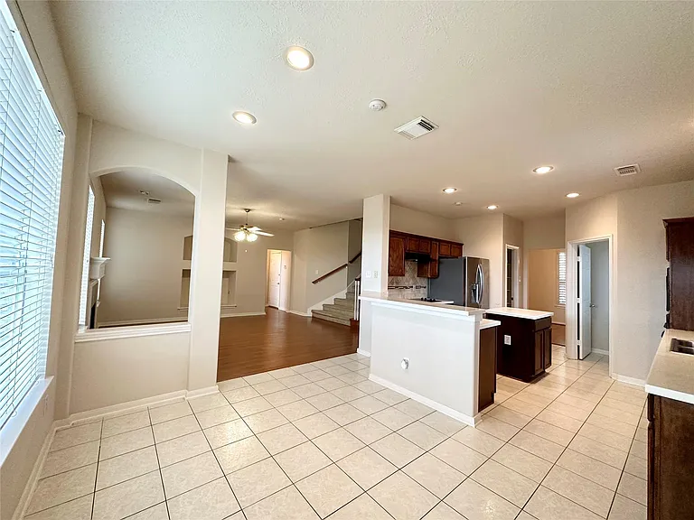 12938 Deer Sage Ct — Photo 11