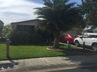 1099 La Paloma Blvd, N Fort Myers, FL 33903
