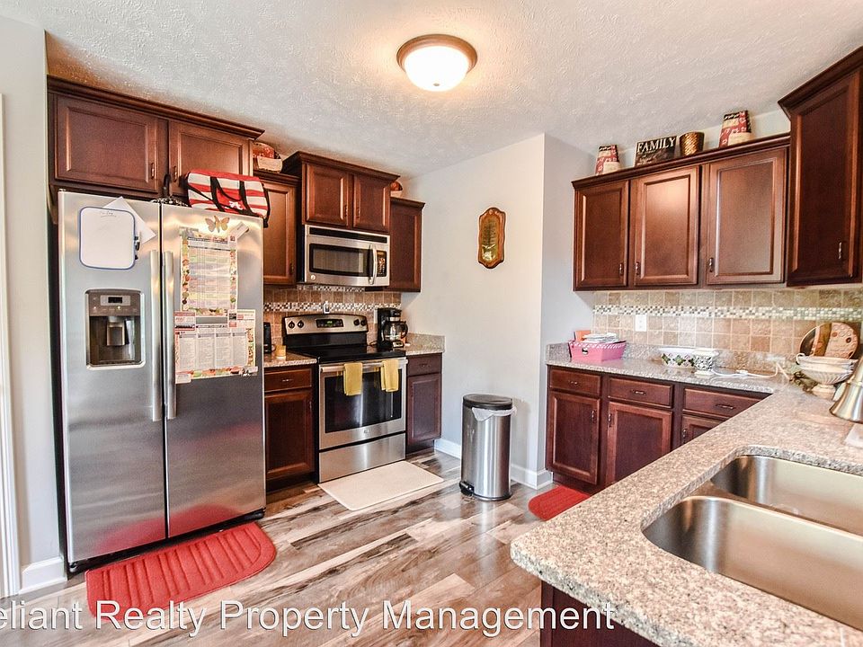1st image of 3649 Fox Tail Dr
