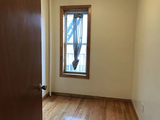 Rented by Simply Brooklyn Realty Inc | media 4