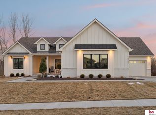 16905 Bondesson St, Bennington, NE 68007