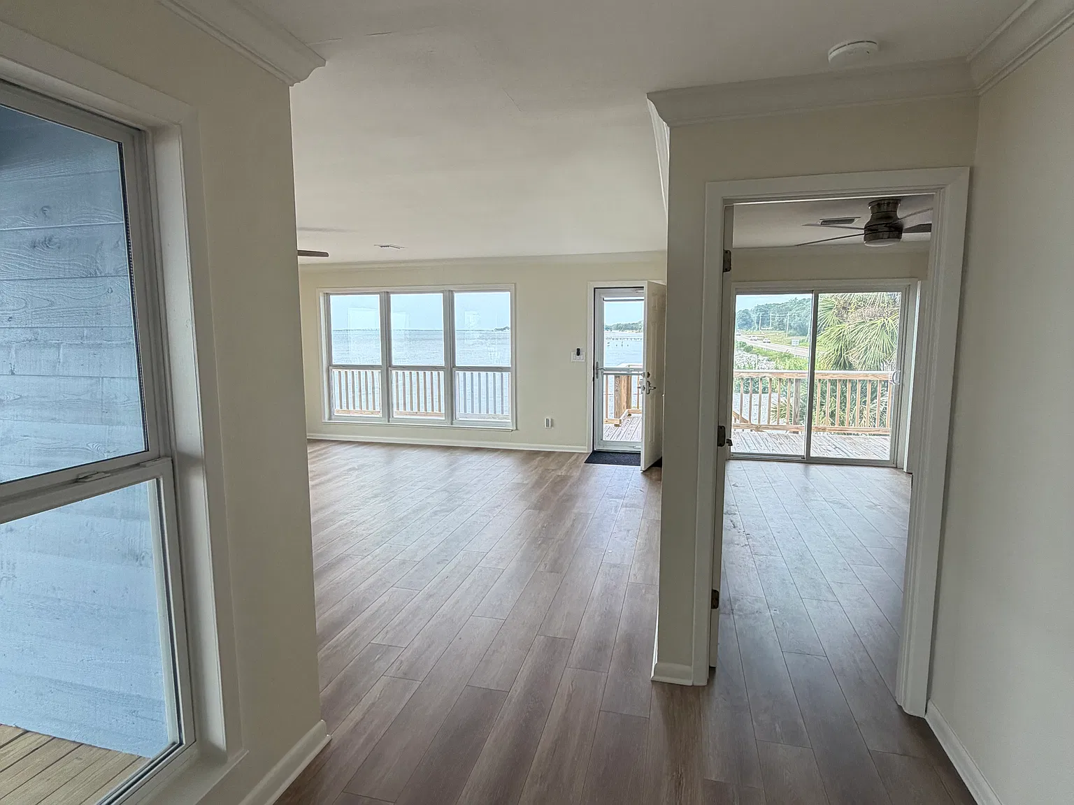 2 bed, 1228 sqft, $3,500 — Photo 4
