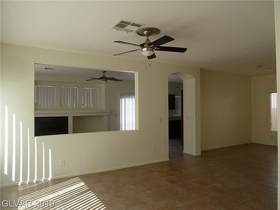 3rd image of 7924 Pinnochio Ave