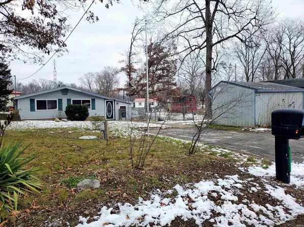 815 S 950 W, Cromwell, IN 46732