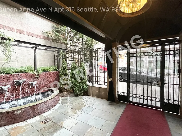 323 Queen Anne Ave N #316 — Photo 23