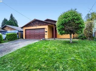 618 Division St, Oregon City, OR 97045