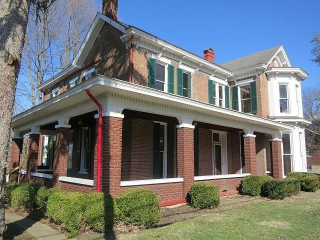 1st image of 316 E Pike St