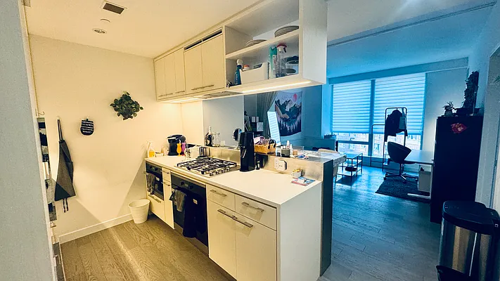 Rented by Keller Williams NYC | media 12