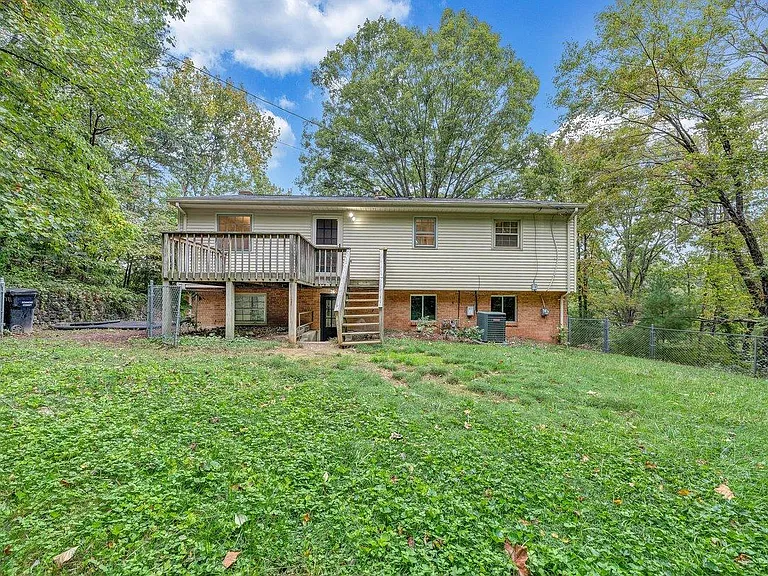 3777 Tomley Dr — Photo 27