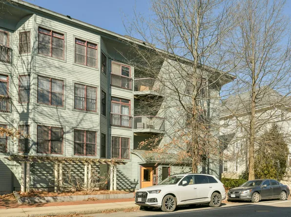 185 High St APT 103, Brookline, MA 02445