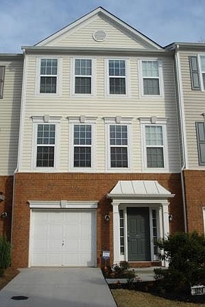 1st image of 1024 Thornborough Dr