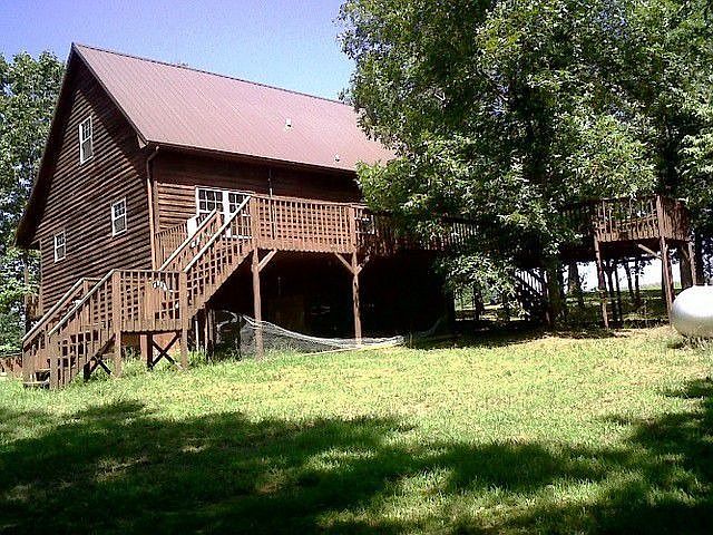 2nd image of 4840 Hurricane Hill Rd