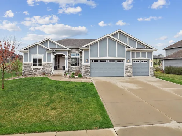 15205 Hickory Dr, Urbandale, IA 50323