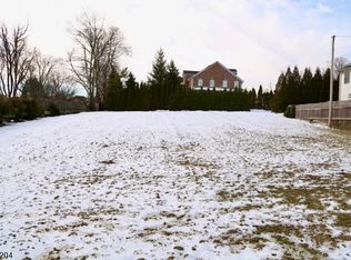 157 Mount Pleasant Ave, East Hanover, NJ 07936