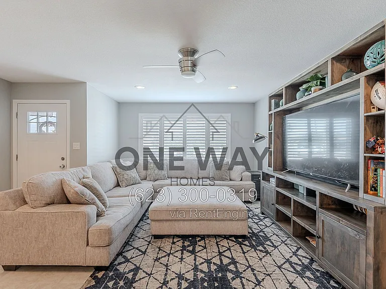 1830 N McAllister Ave — Photo 12