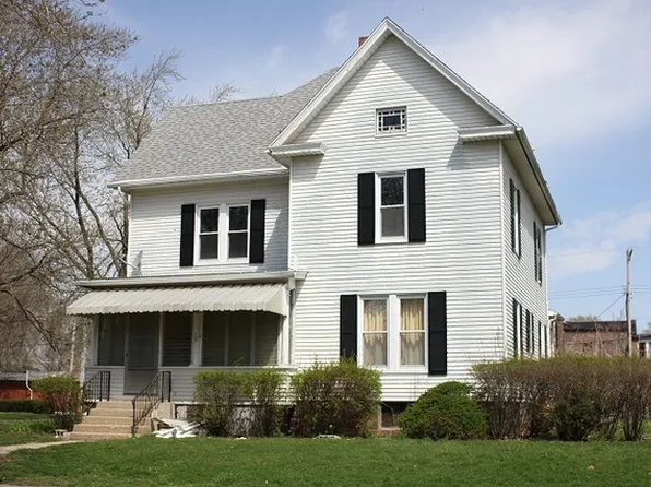 29 W Market St, Piper City, IL 60959