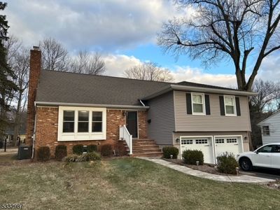28 Berkshire Dr, Berkeley Heights, NJ, 07922