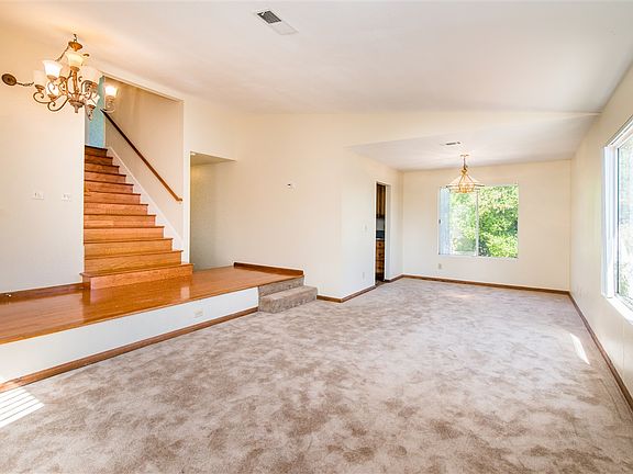 4th image of 1814 Manzanita Ct