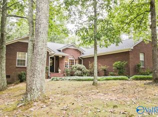 905 Morrow Mountain Rd, Somerville, AL 35670