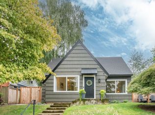 2726 NE Ainsworth St, Portland, OR