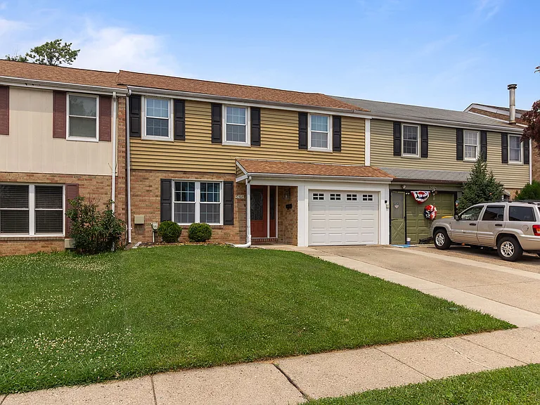 6308 Powder Horn Ct — Photo 2