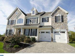 206 Clover Ln, Phoenixville, PA 19460