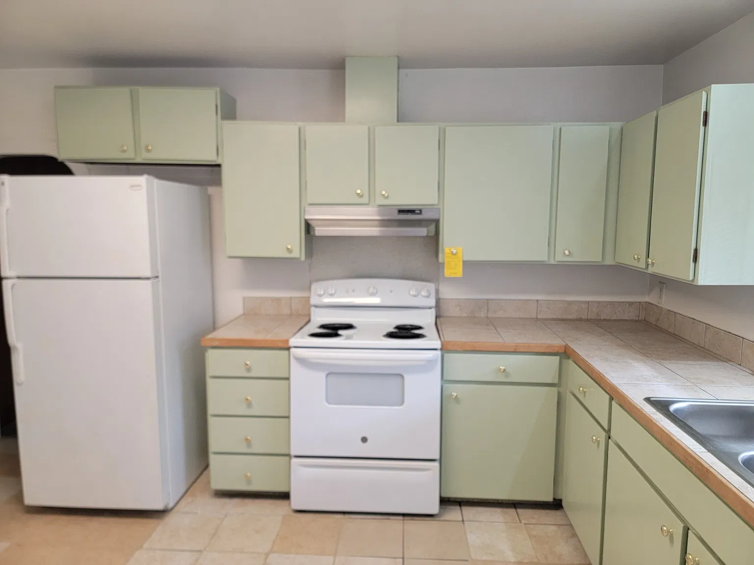 3 bed, 1.5 bath, 1100 sqft, $1,500 — Photo 1