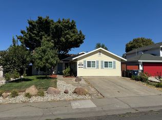 2940 Candido Dr, Sacramento, CA 95833