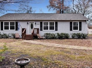 4040 S Riverside Dr, Lanexa, VA 23089