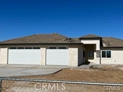8475 Wolf Dr, Phelan, CA, 92371