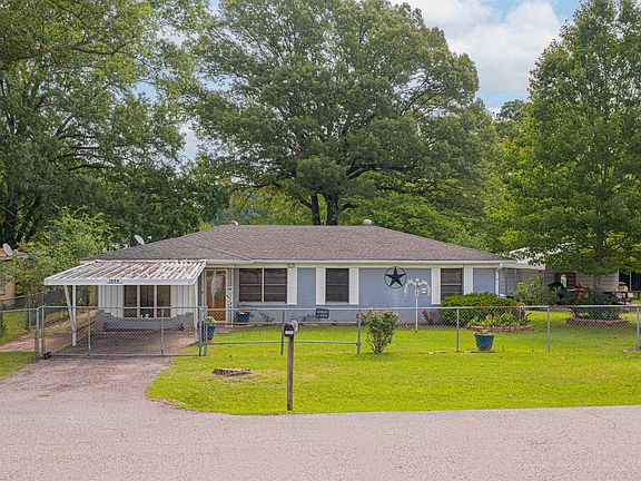 2nd image of 1504 Scenic Dr