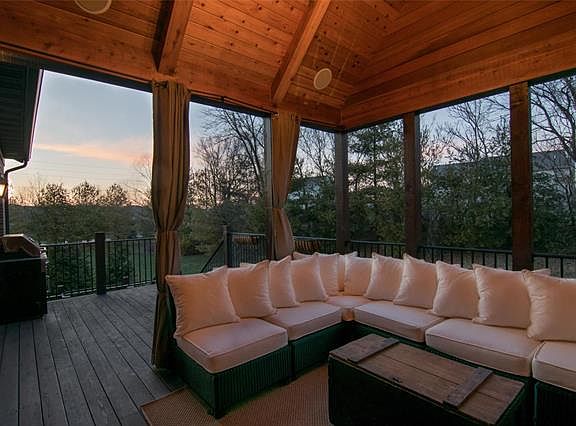 2nd image of 5905 Meridian Woods