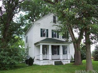 11759 Highland Rd, Highland, IL 62249